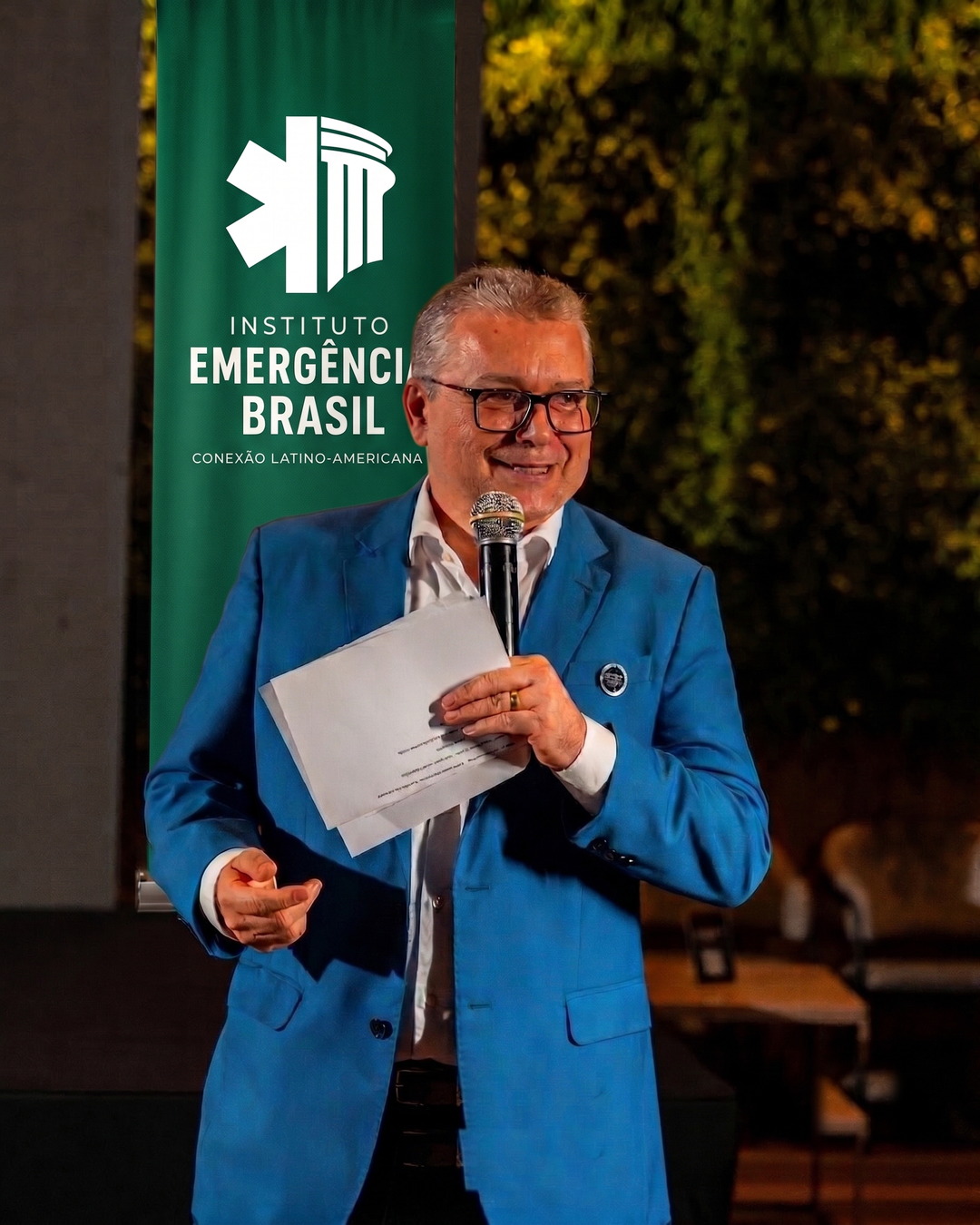 Dr. Frederico Arnaud palestrando