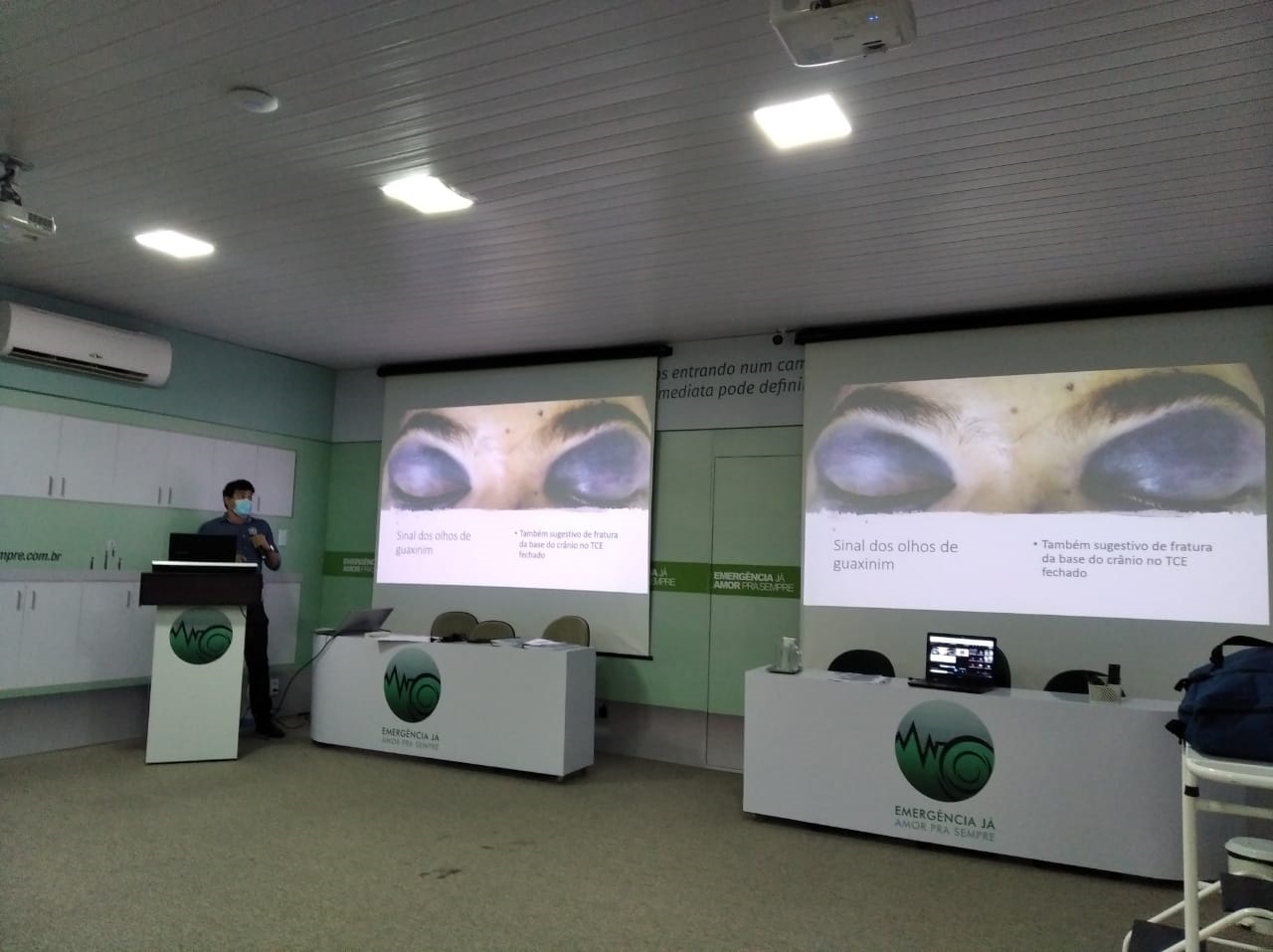 Aula na Residência de Medicina de Emergência